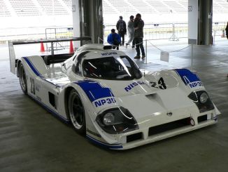 NISSAN - P35 Lexan Polycarbonate front windshield